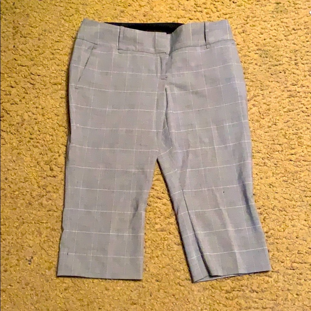 Gray plaid crop pants